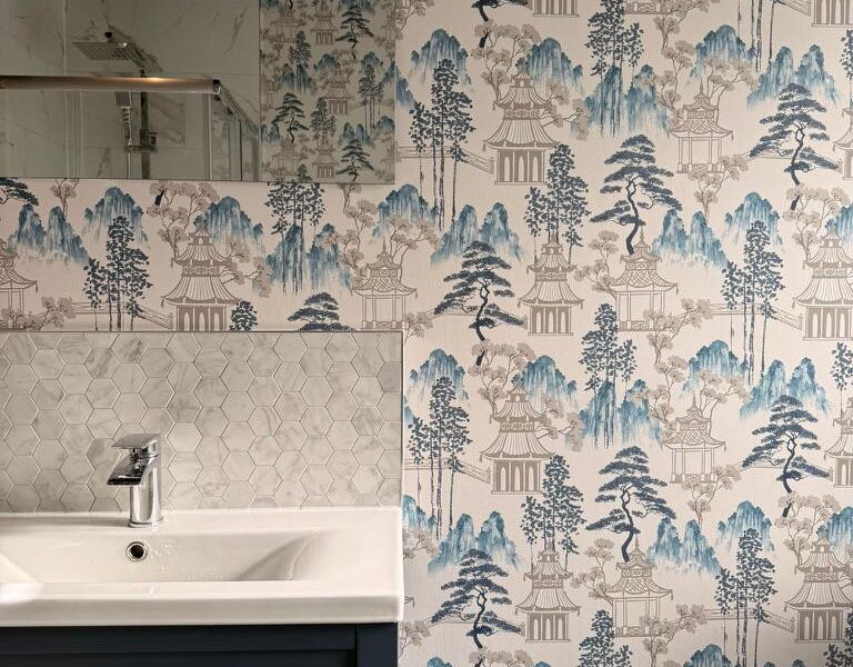 Stylish bathroom with pagoda patterned wallpaper